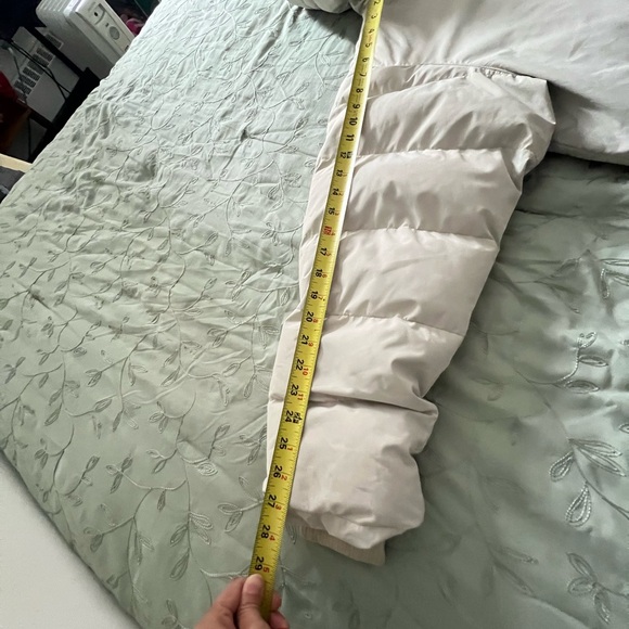 Helly Hansen Off-White Puffer Jacket for men - Picture 11 of 16